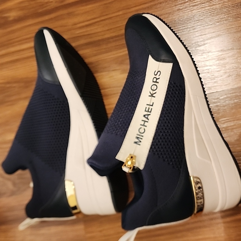 Michael Kors Willis Navy Side-zip Sneakers 8.5 - Picture 3 of 7